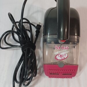 Bissell 33A1 Handheld Vacuum Cleaner with Pet Hair Eraser and Long Cord